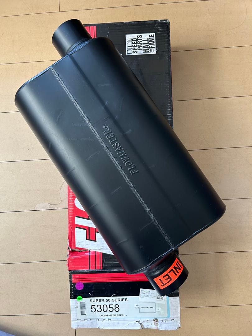 FLOWMASTER SUPER50SERIES オフセットイン／アウト３インチ