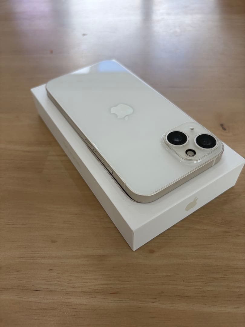 【J】Apple iPhone 14 256GB スターライト