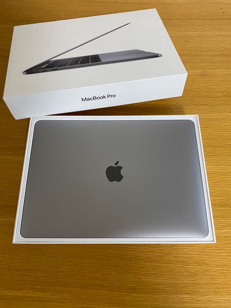 美品　MacBook Pro 2019 良好状態　MacBook本体