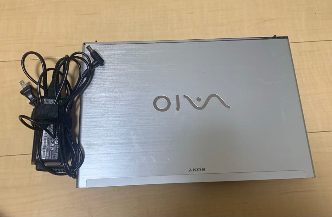 SONY VAIO SVT131A11N ACアダプタ付き