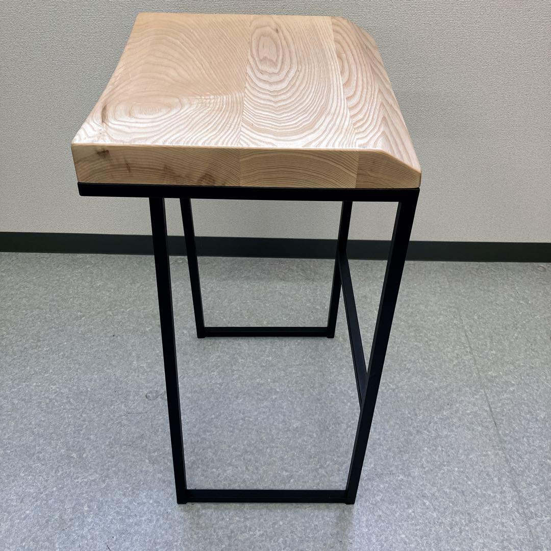 スツール・椅子　木製チェアー　鉄製脚　中古品