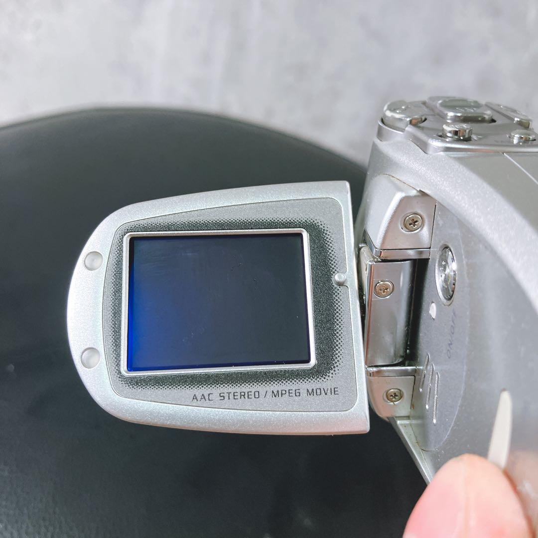【良品】サンヨー ザクティ デジタルカメラ ハンディ DMX-C1