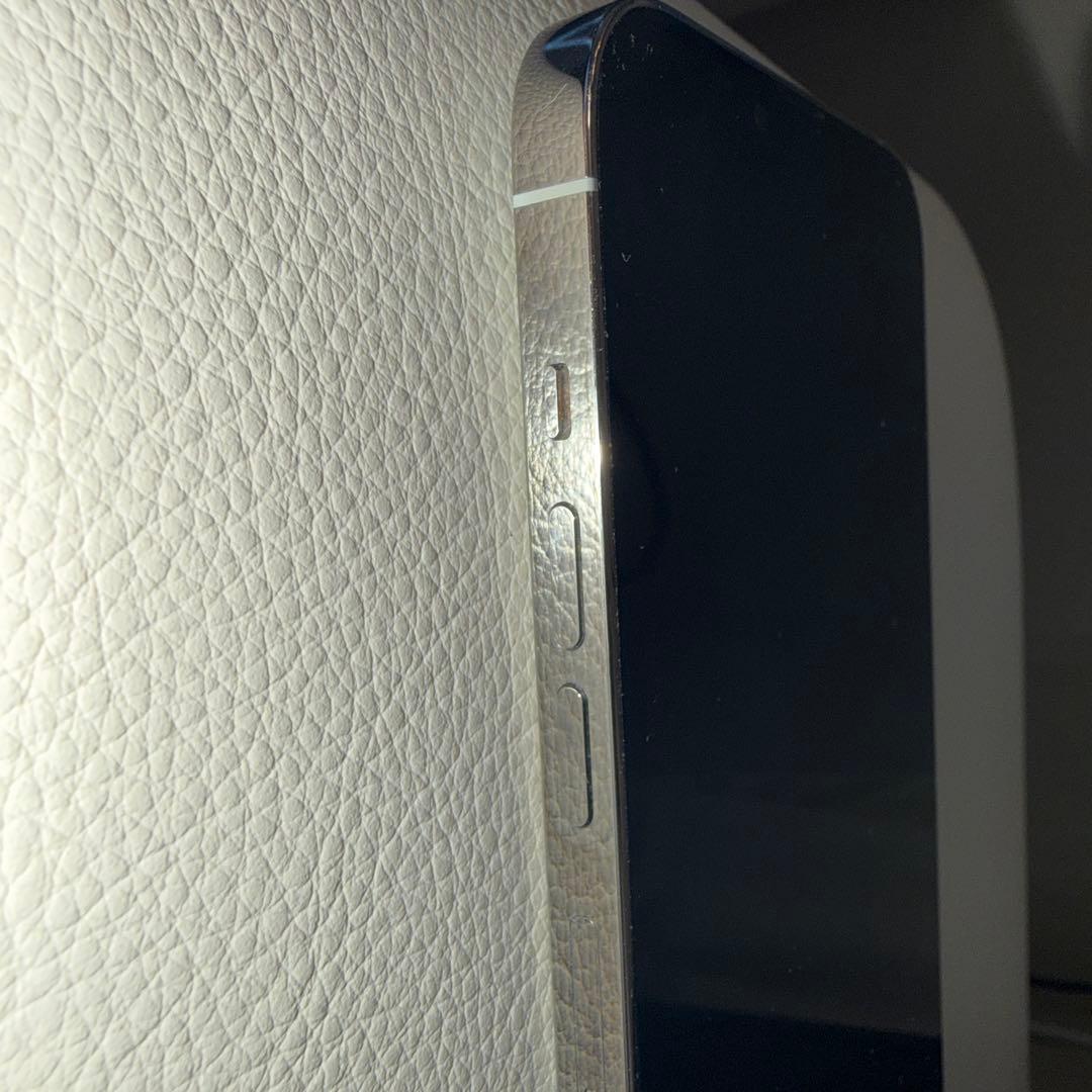 iPhone 13 Pro Max シルバー SIMフリー