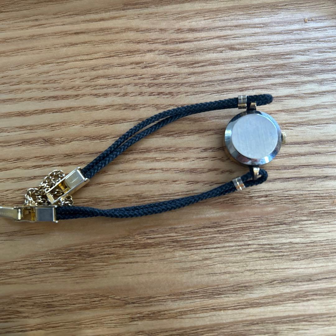 ホ*》様 ゴールドアナログ腕時計とブレスレットウォッチセット