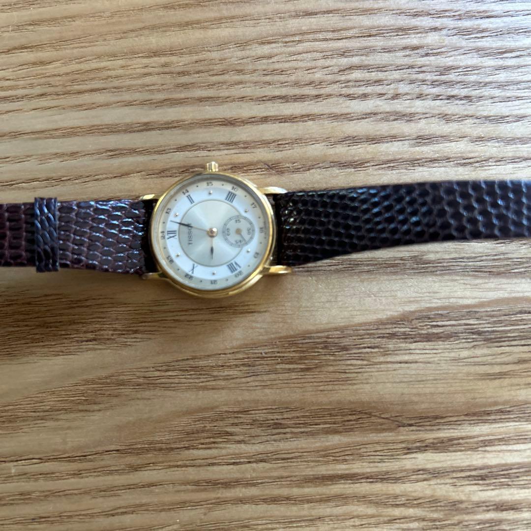 ホ*》様 ゴールドアナログ腕時計とブレスレットウォッチセット