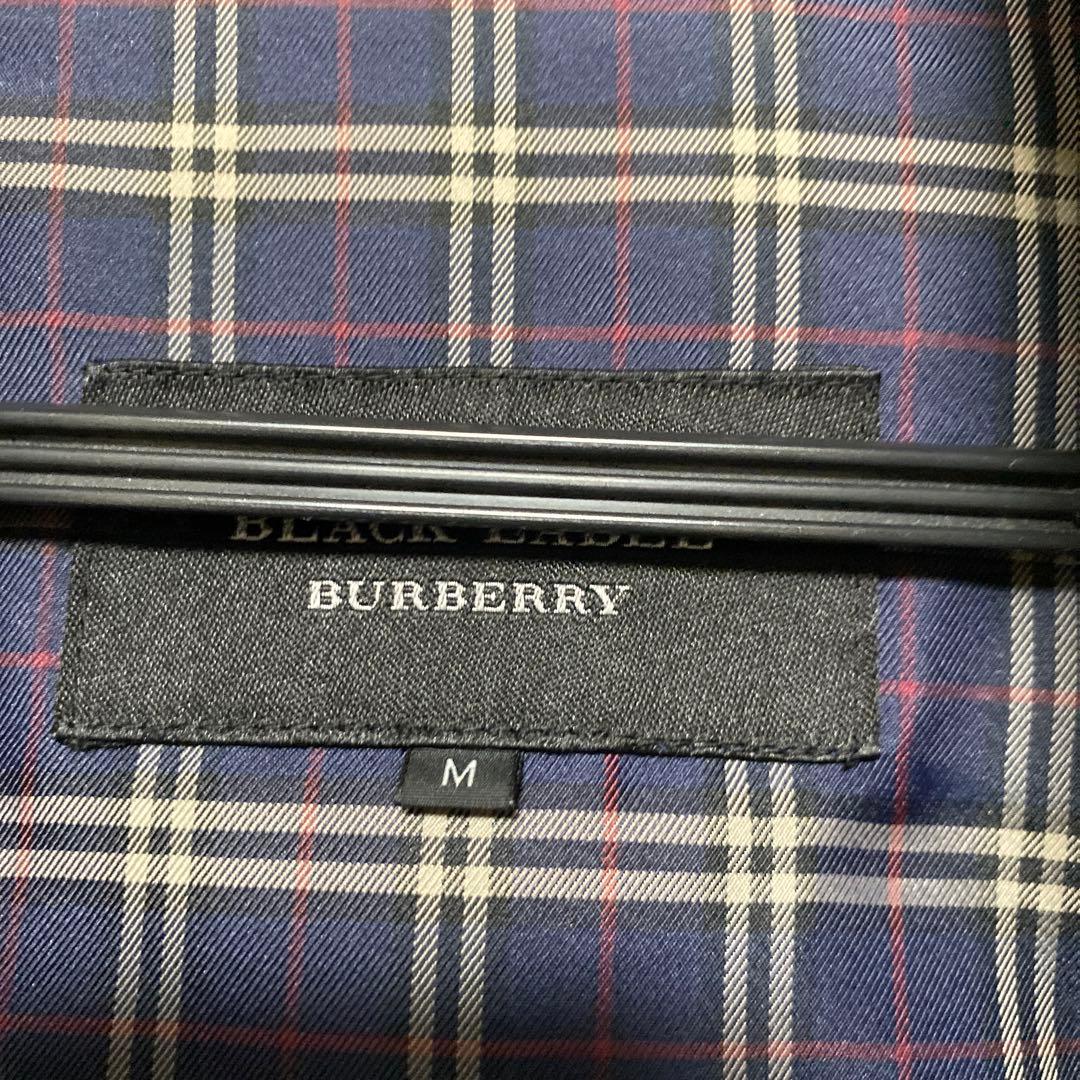 バーバリーブラックレーベルダウンジャケット