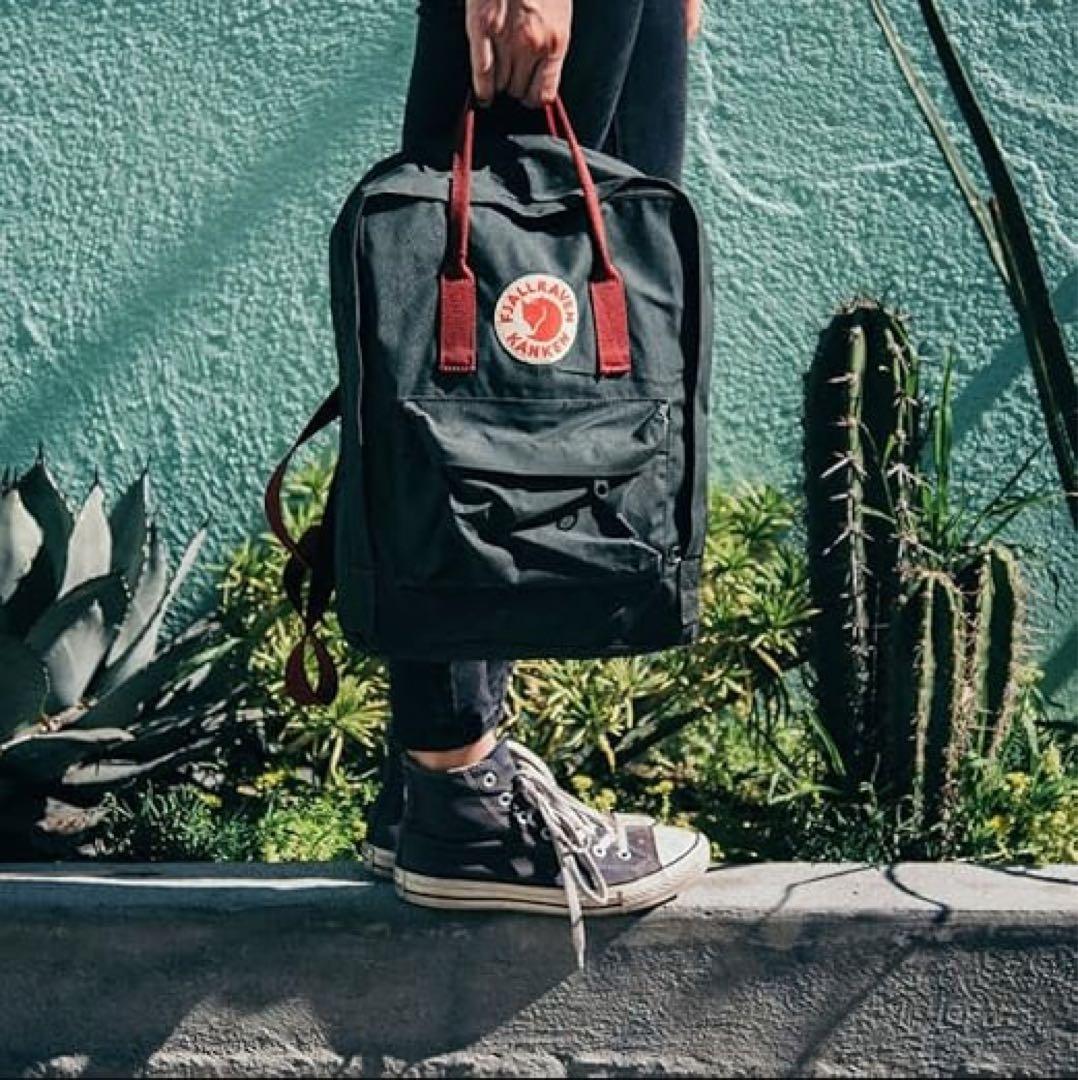 新品未使用【FJALLRAVEN】KANKEN 16L バックパック 反射ロゴ付