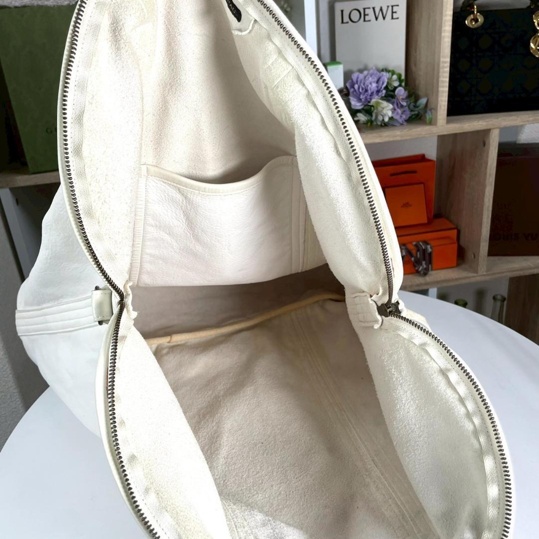 美品 希少 archive Christian peau オールレザー 大容量