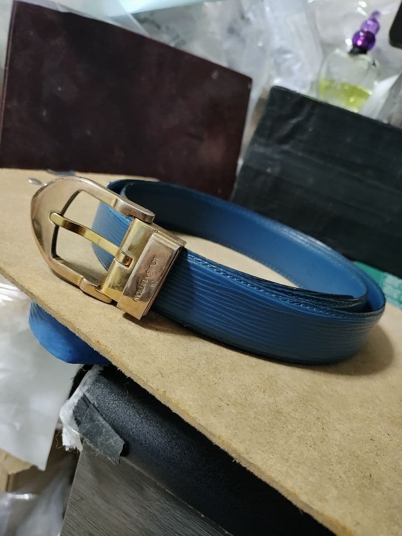 LOUIS VUITTON ルイ・ヴィトン 本革レザーベルト 高級感あり LL