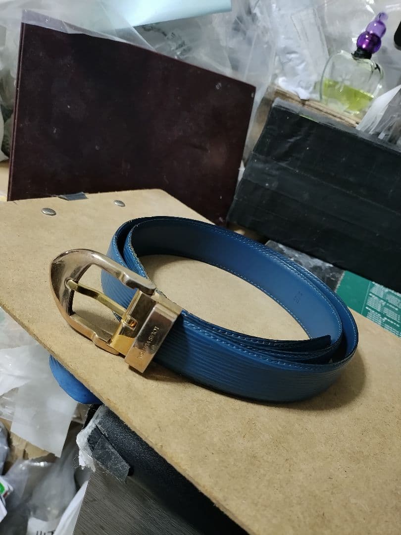 LOUIS VUITTON ルイ・ヴィトン 本革レザーベルト 高級感あり LL