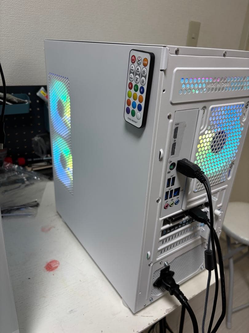 【動作保証付】Windows11正式対応　白ゲーミングPC