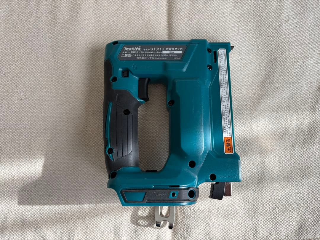 マキタ 14.4V コードレスタッカー　ST311D MAKITA CT