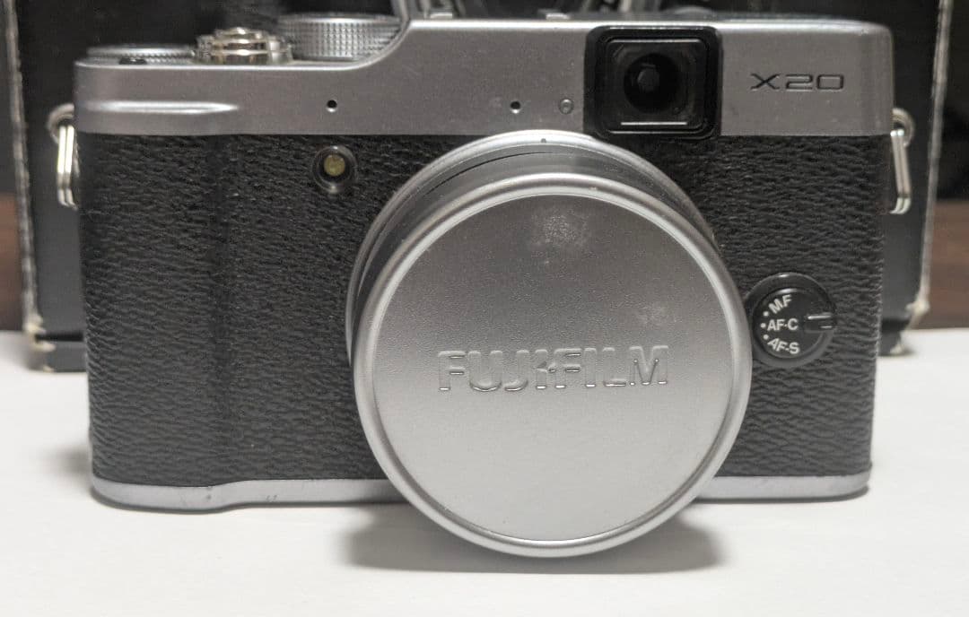 富士フイルム X20 Silver