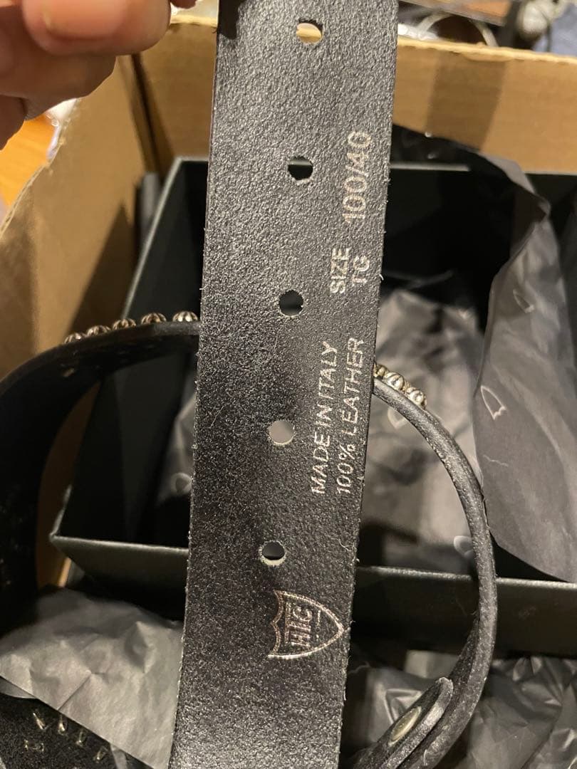 新品輸入品HTC スタッズ付き黒レザーベルトセット34