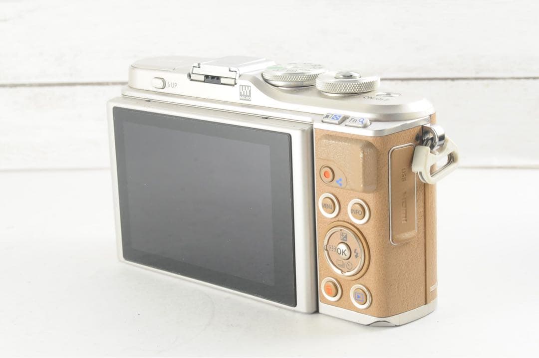 ❤️人気ブラウン❤️Wi-Fi &自撮り❤️OLYMPUS E-PL9