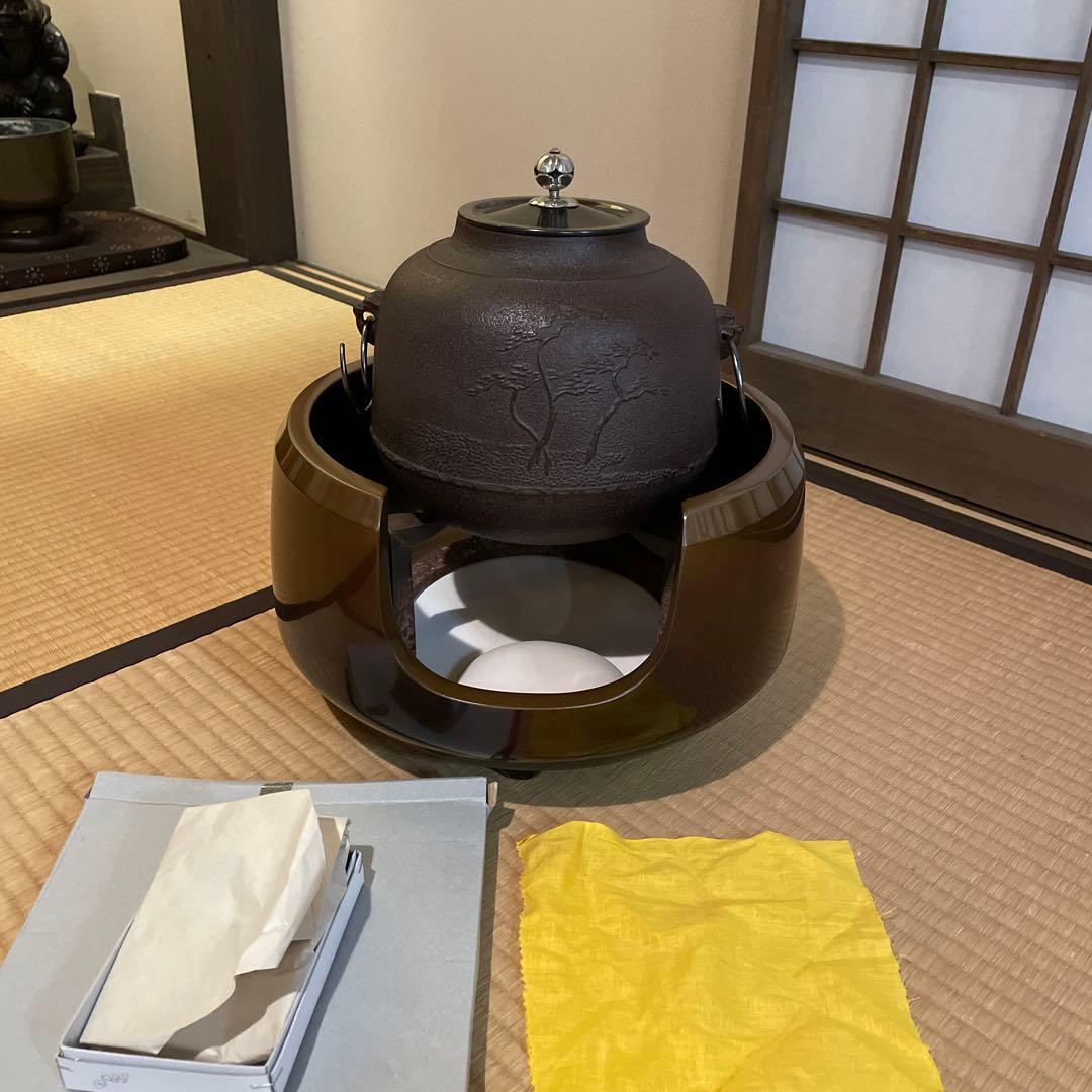 山形県 鋳物界の名工【佐藤 清光】(造)の『風炉釜セット』です。※美品