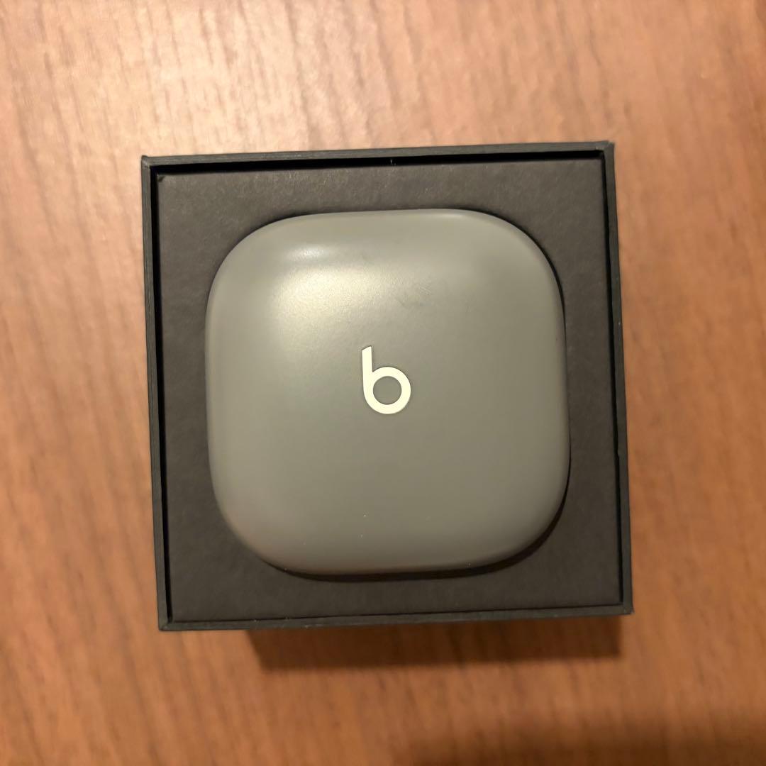 Beats Fit Pro セージグレイ 中古 傷あり