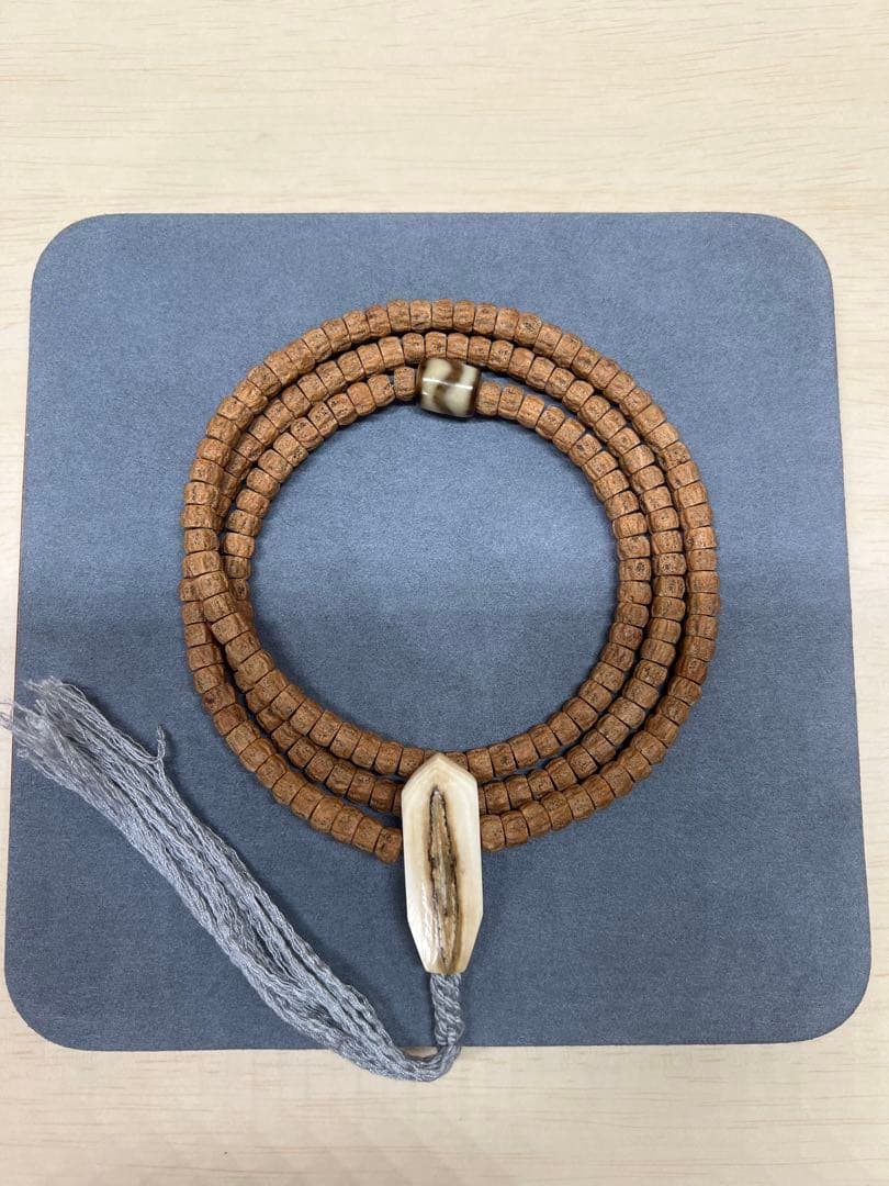 文玩堂：熱振寺百香子錠剤・マンモス牙三通付きアクセサリー・虎牙天珠1日限定割引