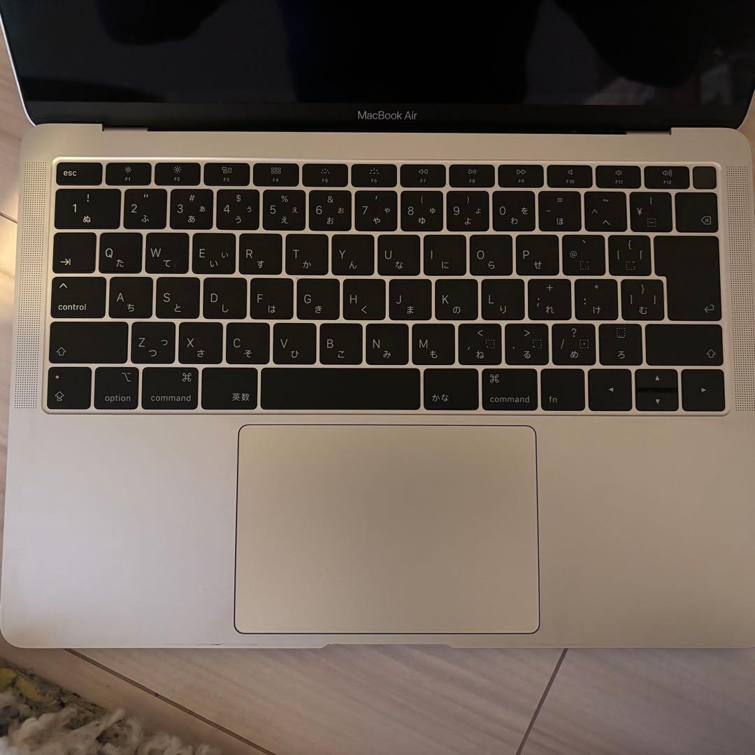 R*i様 MacBook Air 13インチ 2018 / 8GB / 500G