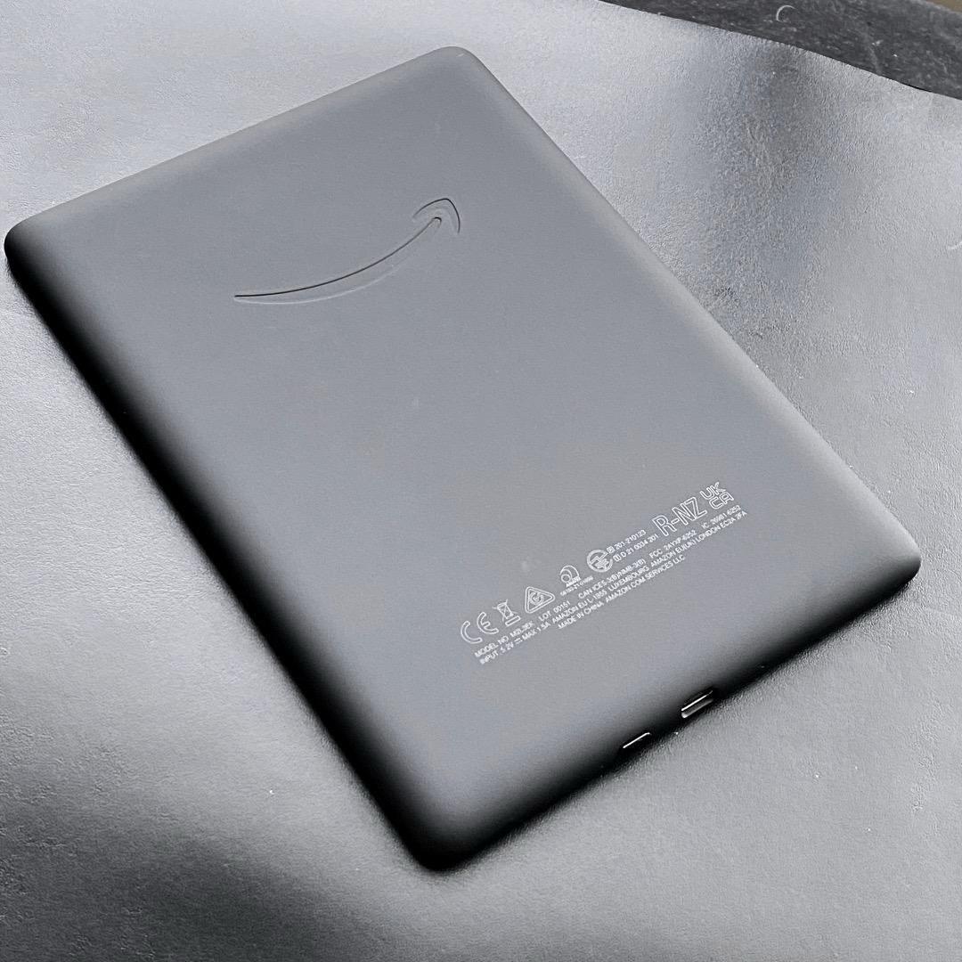 広告なし Kindle Paperwhite 第11世代 キンドル ほぼ新品