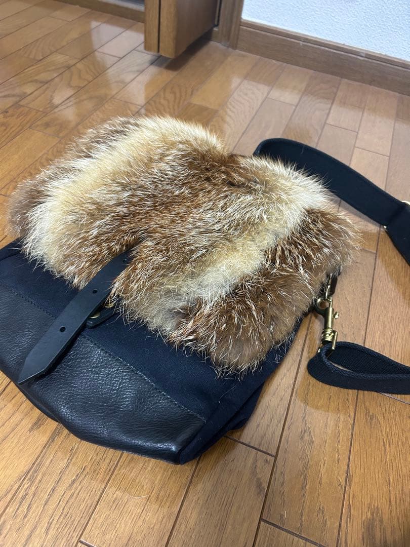 12/9-14対応不可 サイルマーシャルショルダーバッグリアルファー