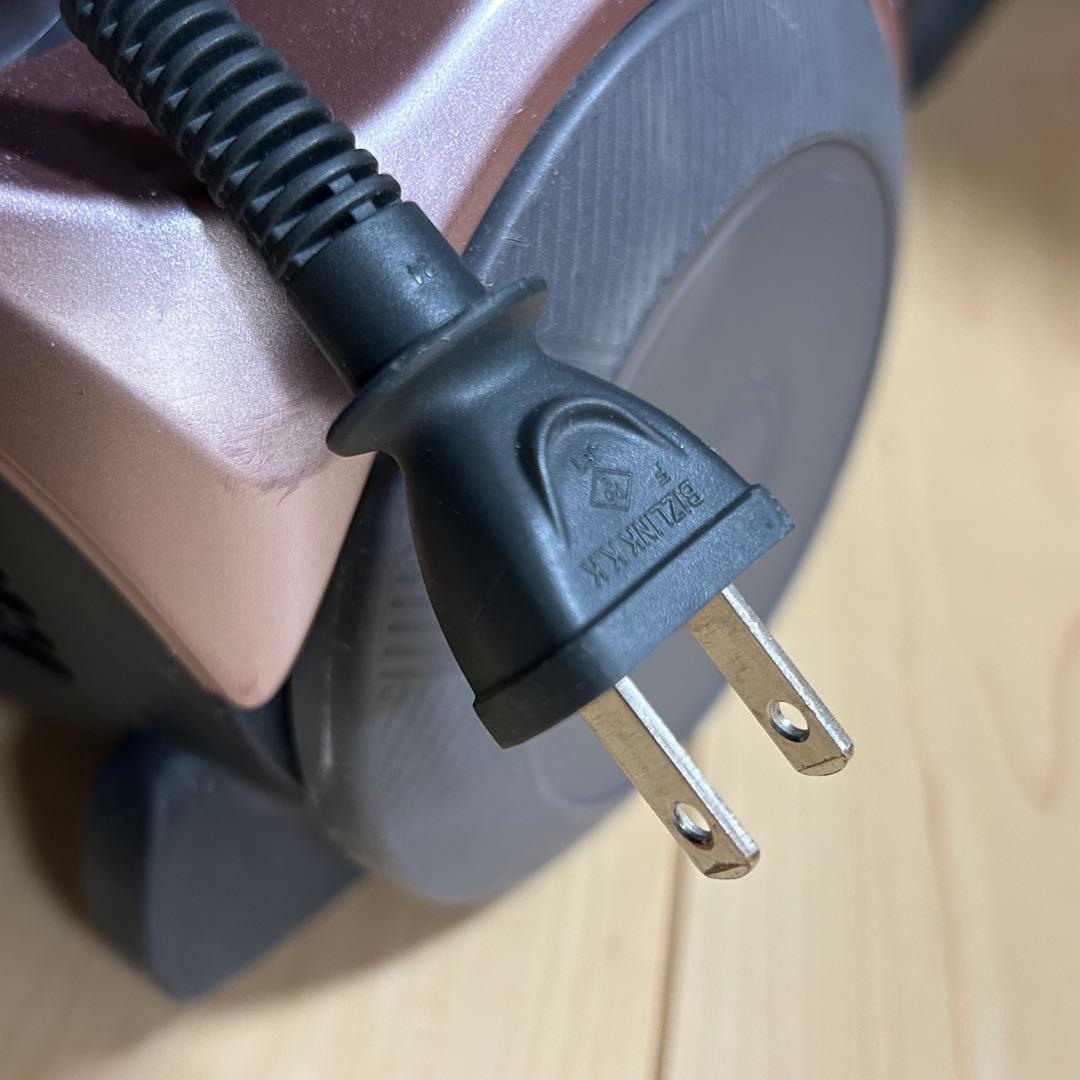 SHARP シャープ キャニスター掃除機 2022年製 EC-VS530-N