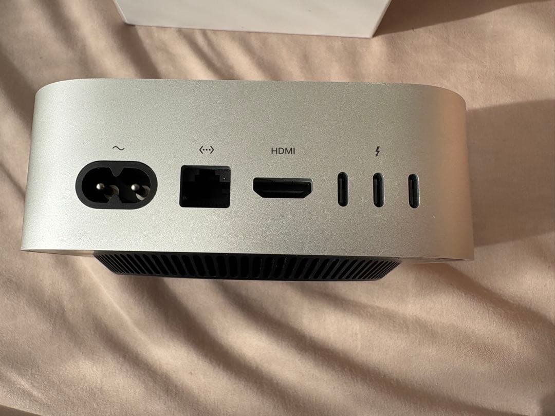 Apple Mac mini M4/10コア/16GBメモリ/512GB SSD