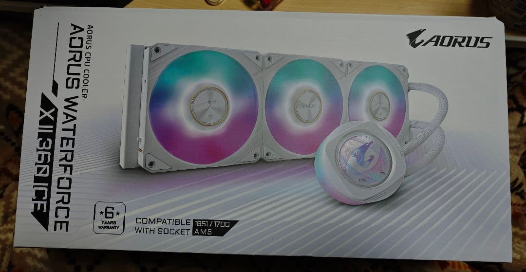 AORUS WATERFORCE X II 360 ICE 簡易水冷
