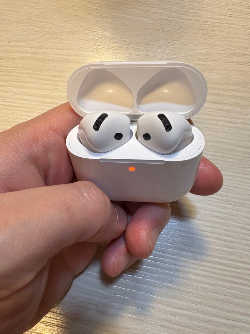 Apple AirPods 4 ANC搭載（値下げ）