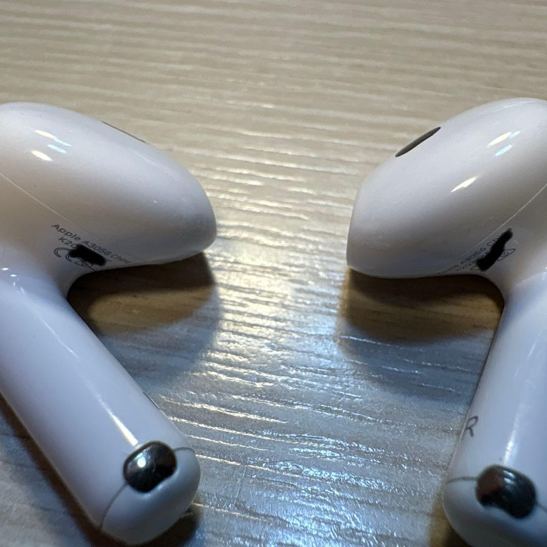Apple AirPods 4 ANC搭載（値下げ）