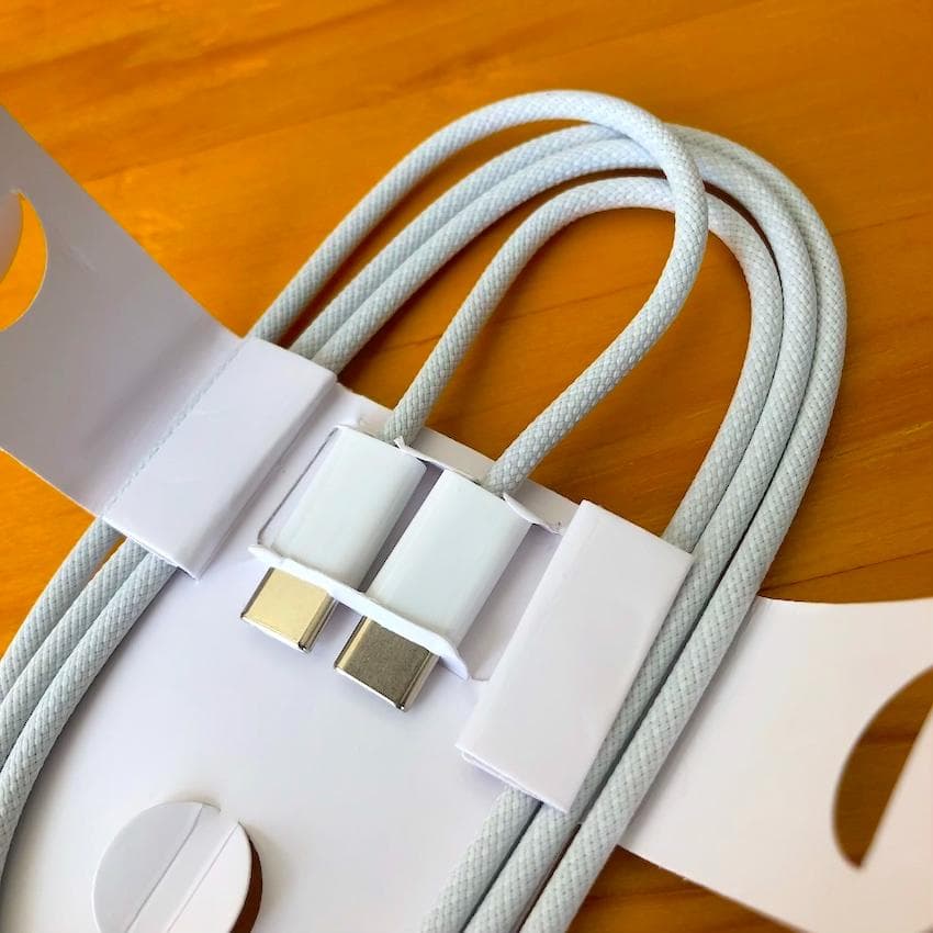 最新｜新品未使用｜USB-C｜Magic Keyboard｜Apple｜限定色