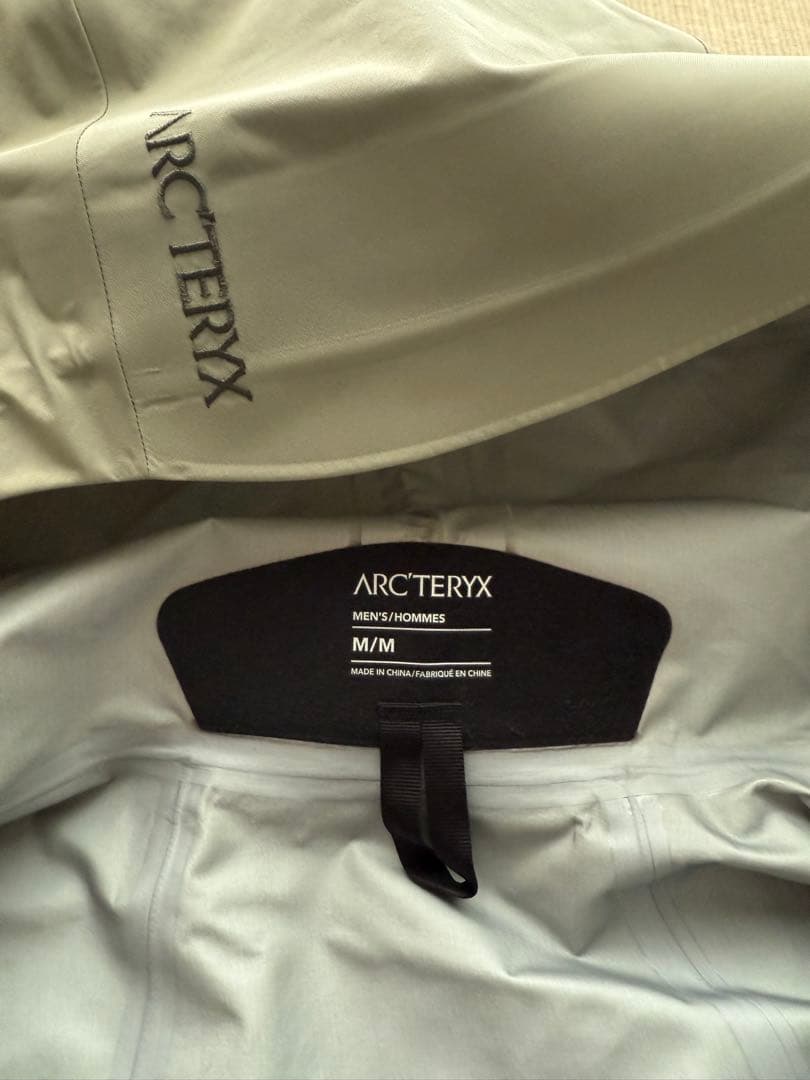 専用‼️アークテリクス　rush 希少カラー　M