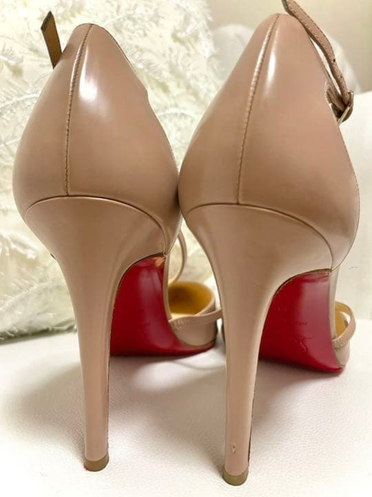 ルブタン ピンヒール ベージュ 39