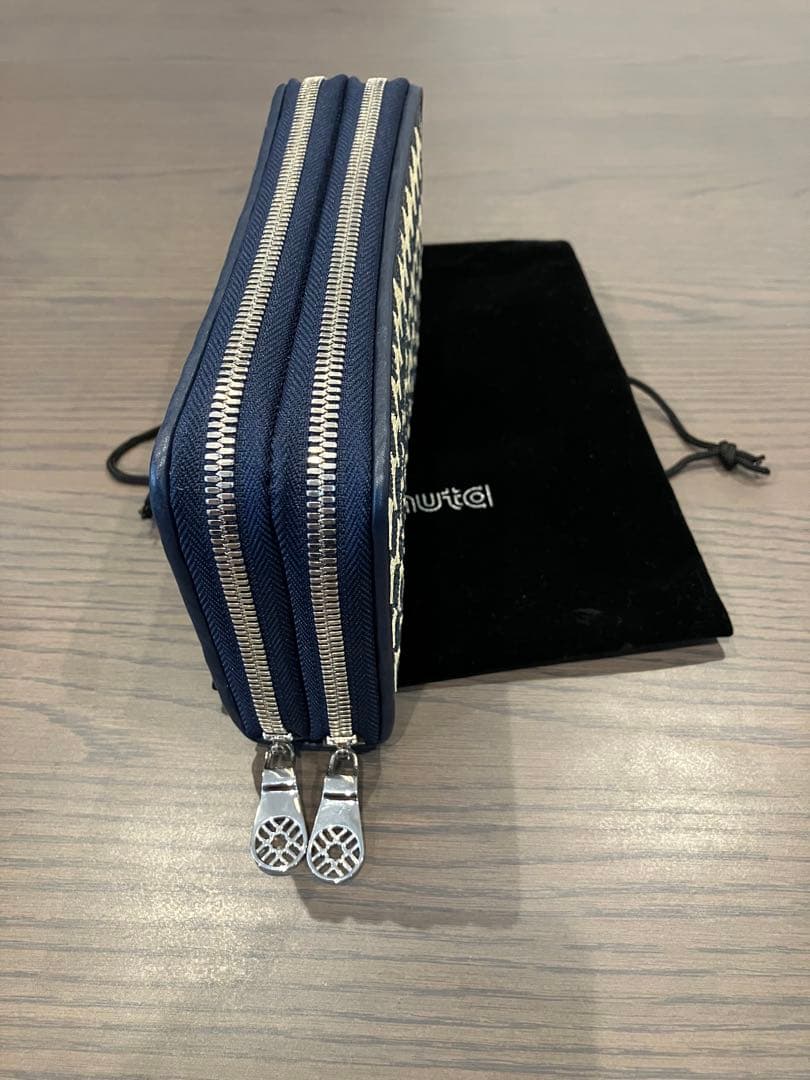 ムータの長財布です。 2026年の福袋に入っていたもので、新品未使用です。