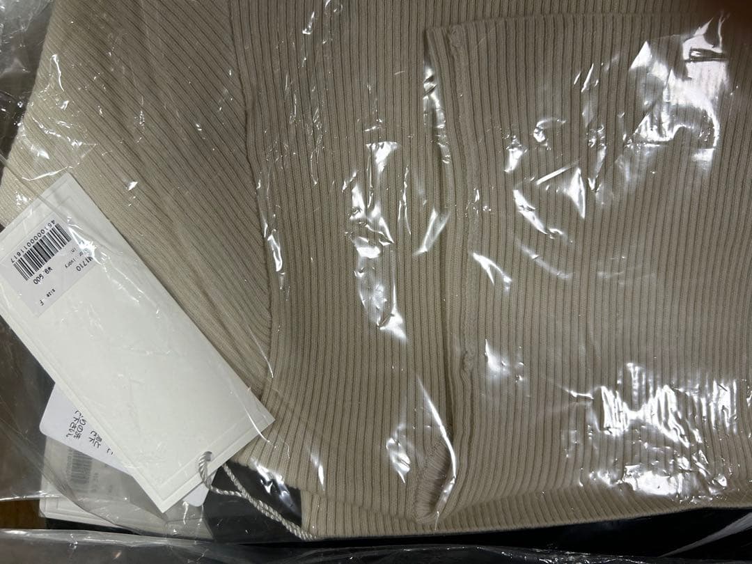 即日発送Mary turtle knit tops 新品タグ付き