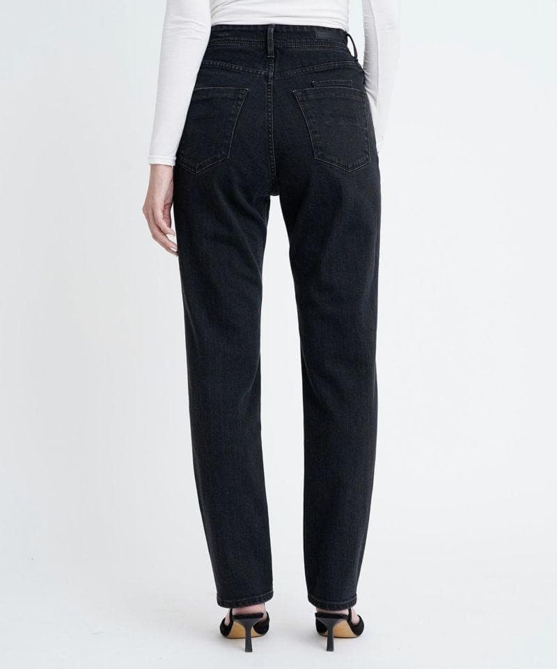 YANUK ANN 26 OBK ボーイズテーパード 2回着用 美品