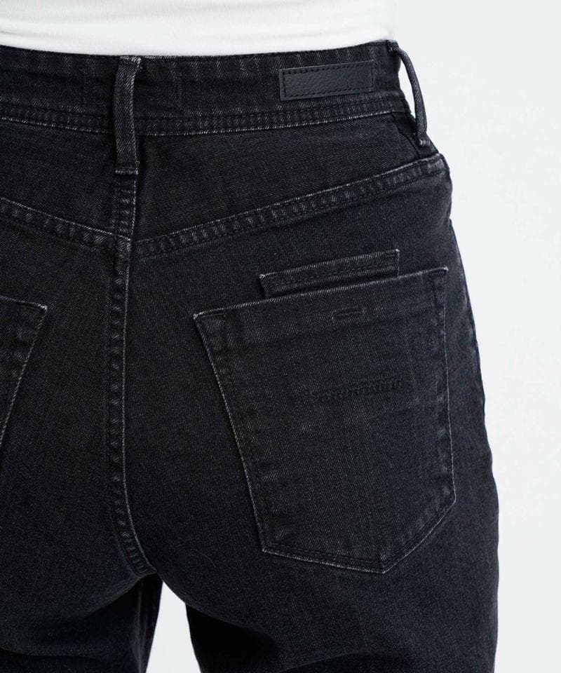 YANUK ANN 26 OBK ボーイズテーパード 2回着用 美品