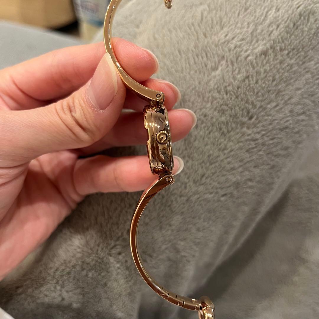 GUCCI レディース　腕時計