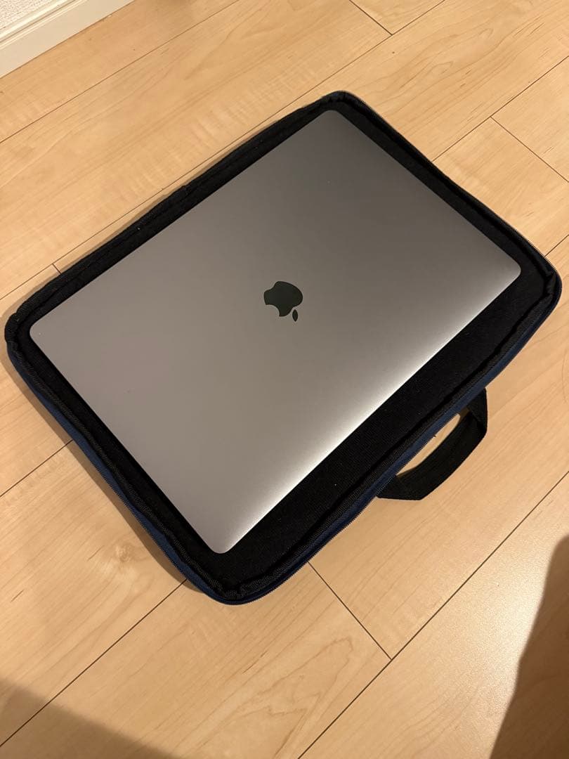 MacBook Pro 16/32GB/SSD1TB/core i9/グラボ/