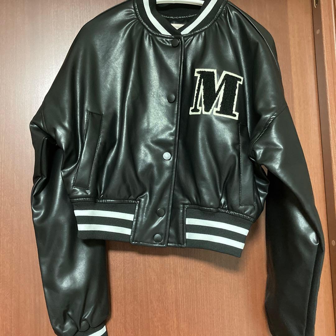 新品タグ付き♡ミストレアス♡スタジャン♡ブラック