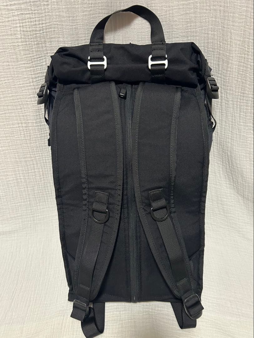 VAGA バガ　BACKPACK リュック　スケートボード収納可能