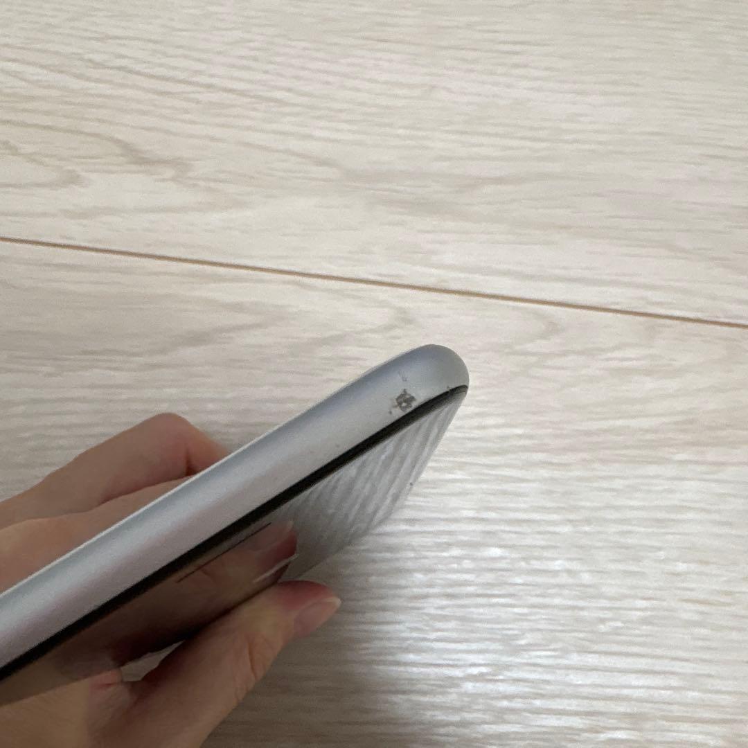 iPhone SE 第2世代 ホワイト 本体のみ