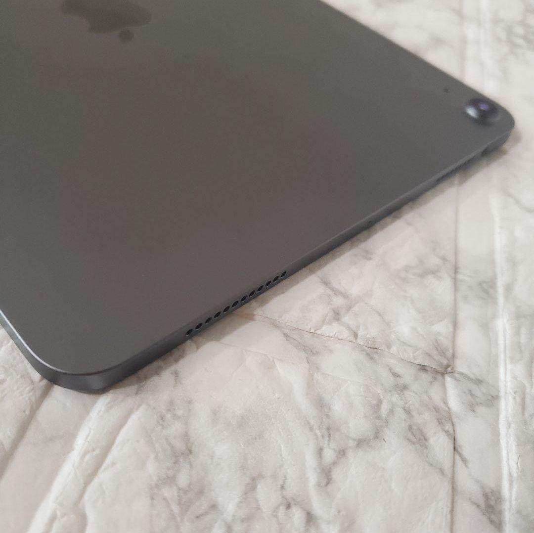 iPad Air (第4世代) 64GB グレー Wi-Fi