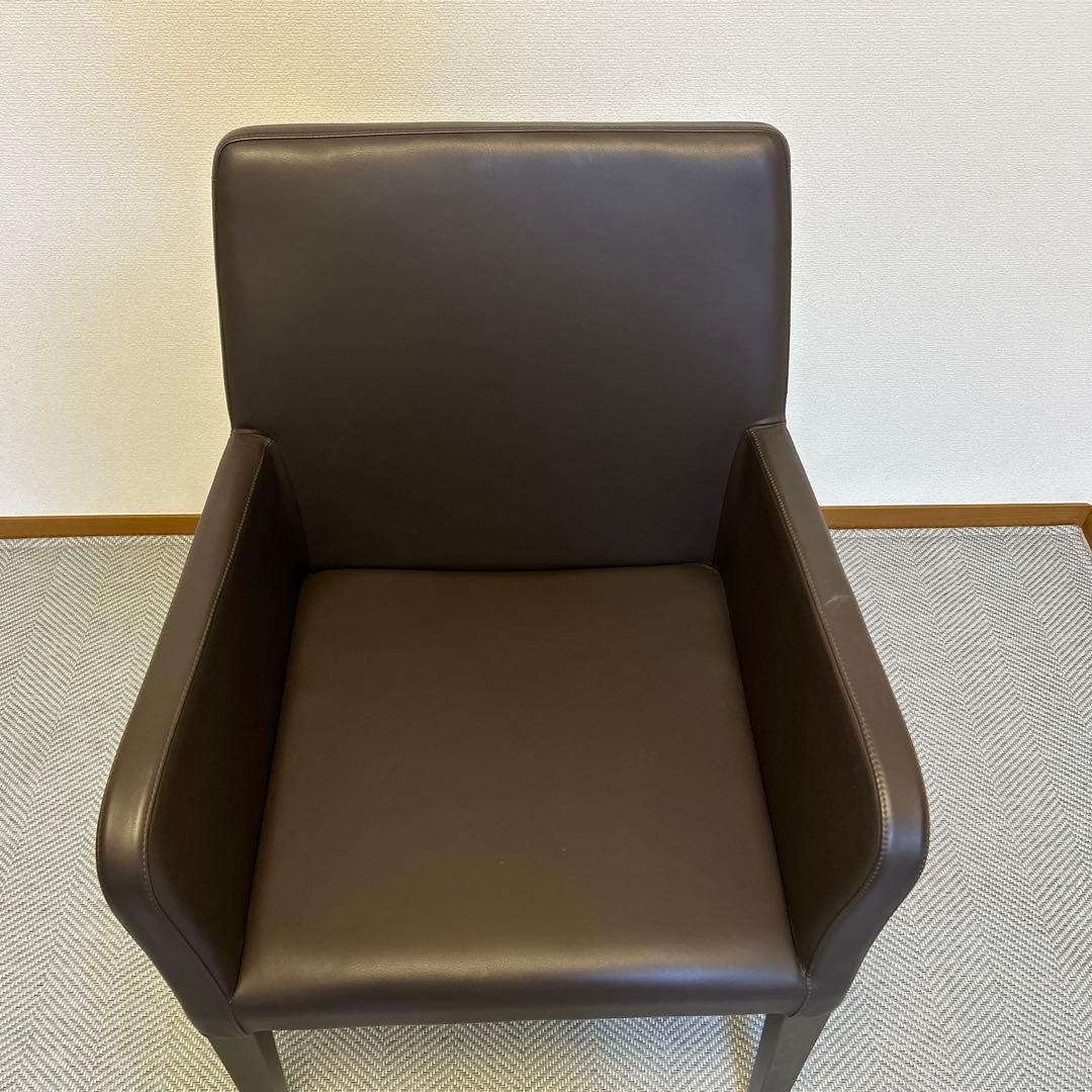 年末セール‼️❷Poltrona Frau ポルトローナ フラウ LIZ