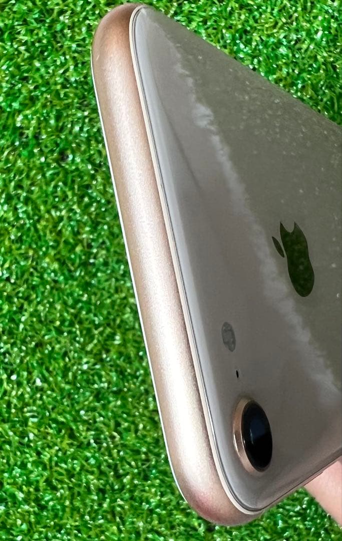 iPhone8 ゴールド256 GB SIMフリー　 タッチIDが使えない不良