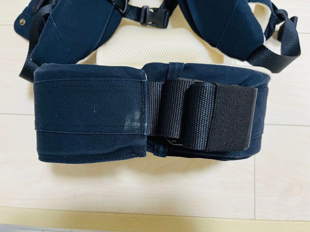 【美品】抱っこ紐　キューズベリー『NICO』　ダークネイビー