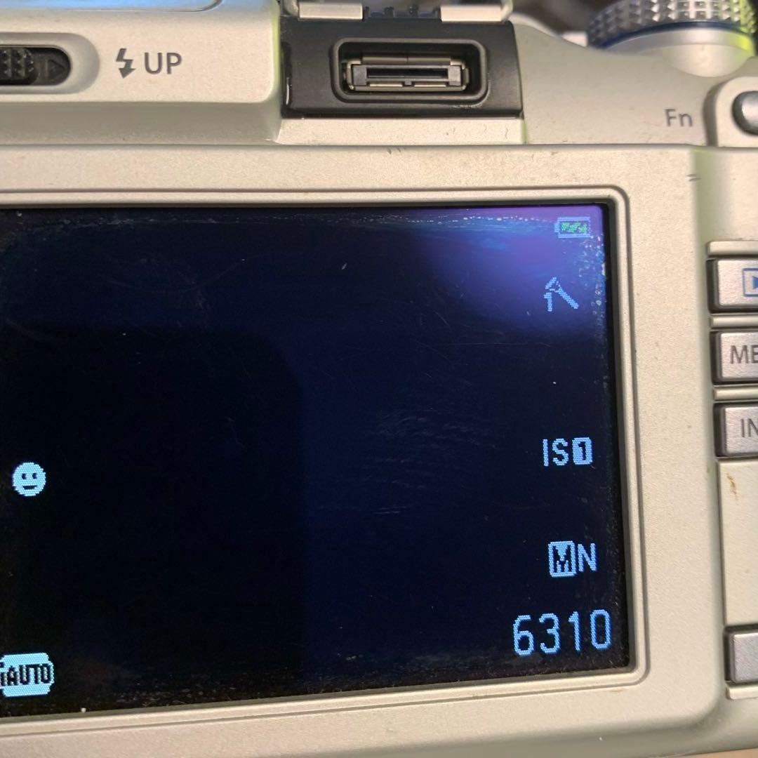 OLYMPUS E-PL1 ミラーレスカメラ 本体　望遠レンズ　バッテリー充電器