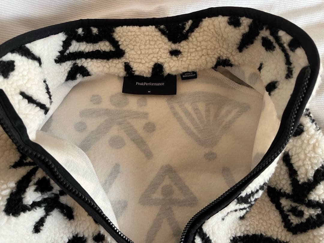 美品　ピークパフォーマンス フリース ボアベスト 男女兼用　Mサイズ