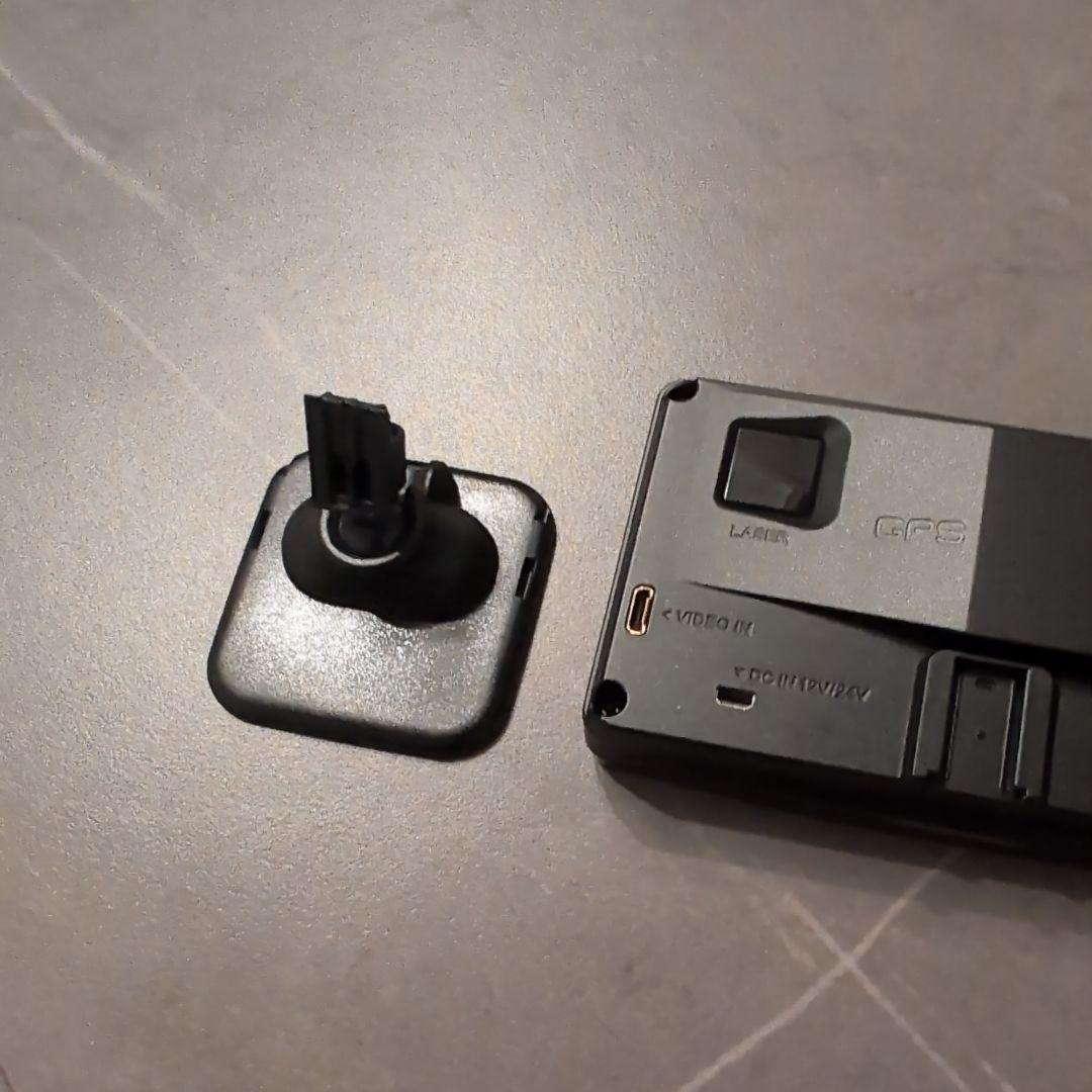 車　ASSURA AR-824AW レーダー探知機本体