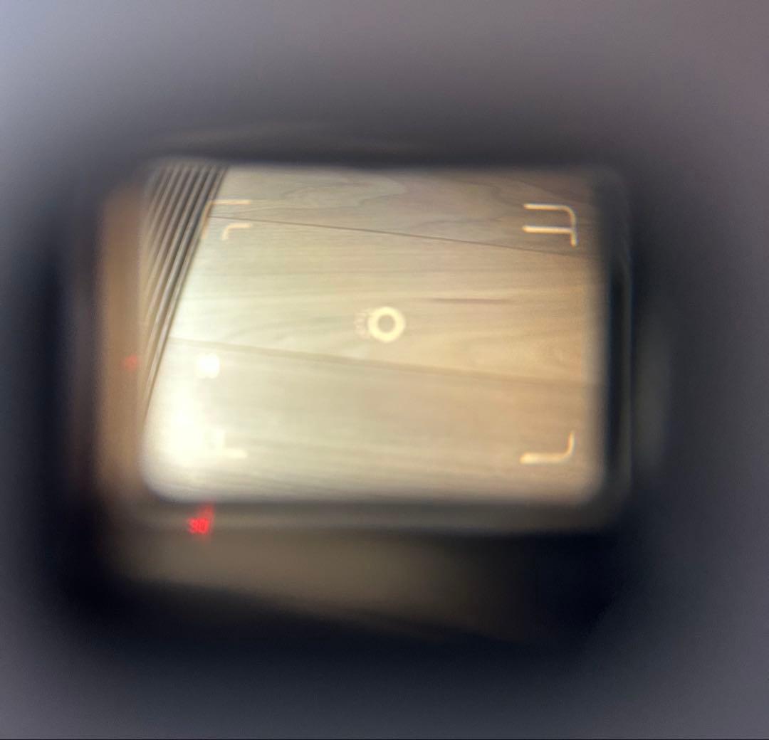 CONTAX T2 フィルムカメラ シルバー　目黒蓮ドラマ使用色違いコンタックス